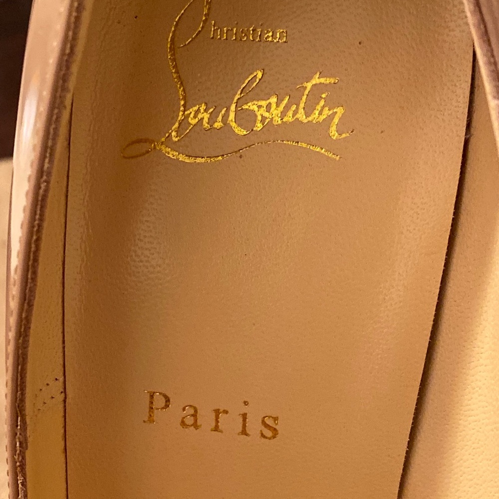 SOLD!!! Christian Louboutin: So Kate NEW - Picture 4 of 10